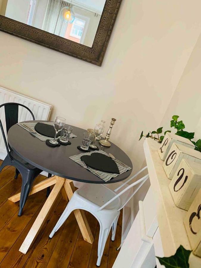 Luxury Fulham Flat With 5* Touches Nr River Thames London Exterior photo
