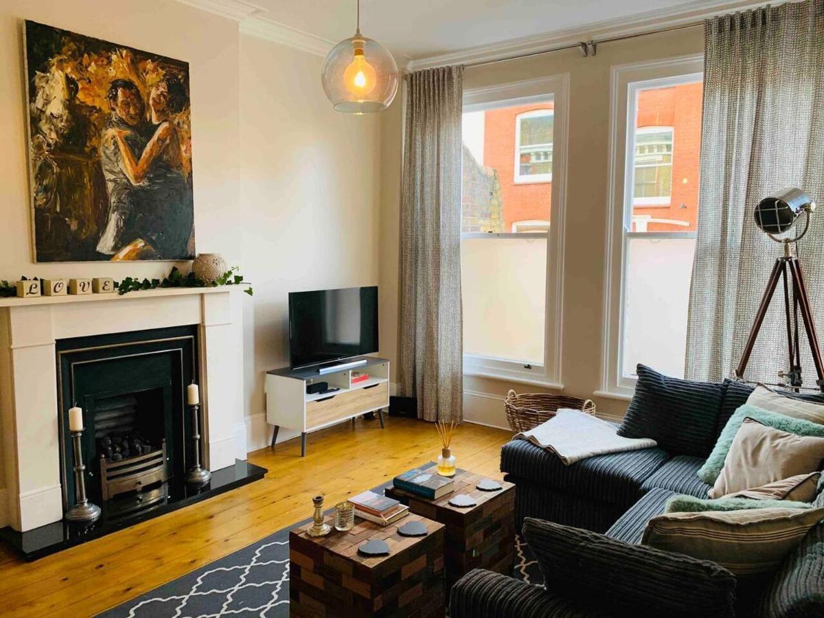Luxury Fulham Flat With 5* Touches Nr River Thames London Exterior photo